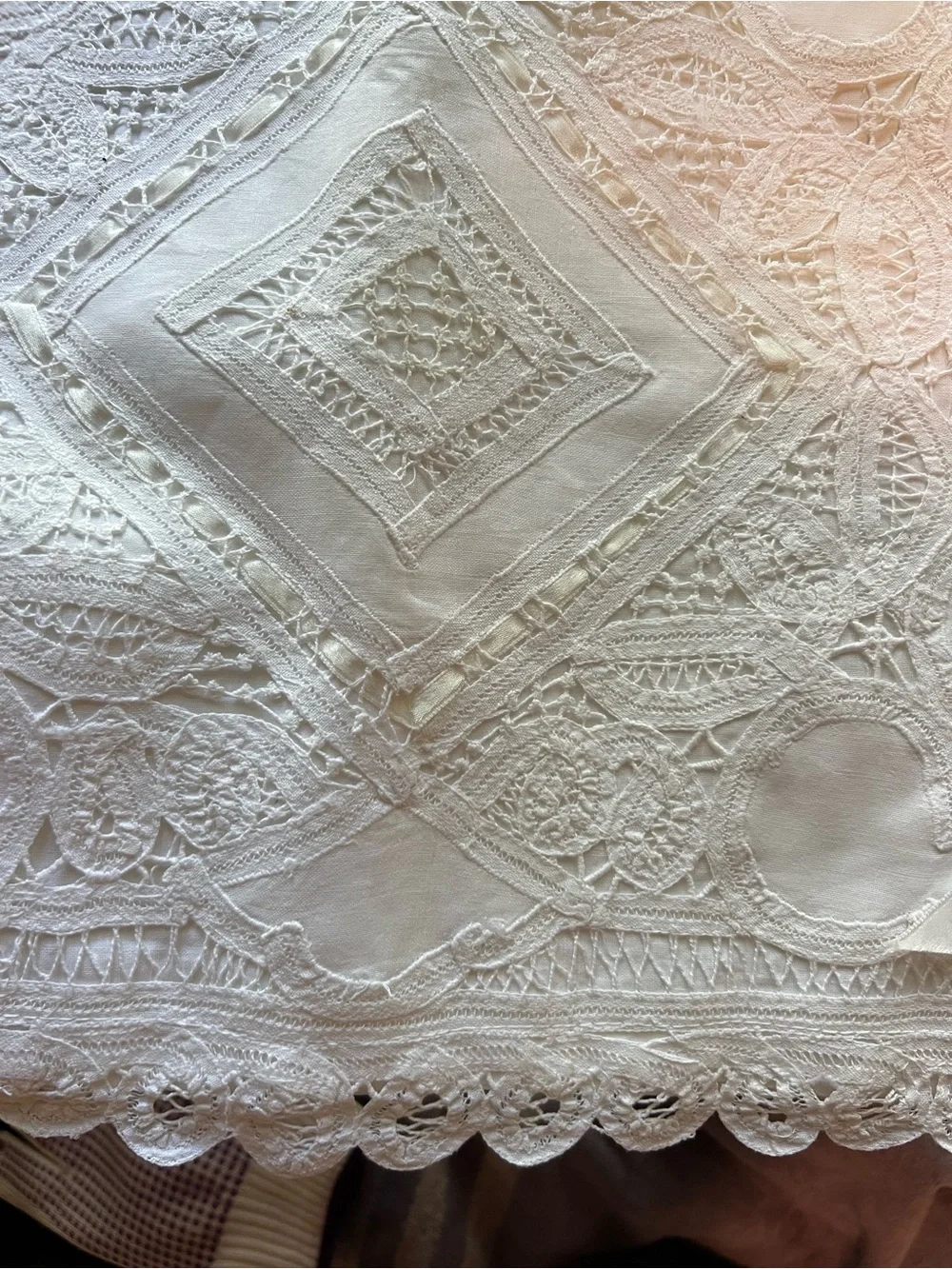 Handmade White Embroidered Lace Lingerie bag new w/tag!